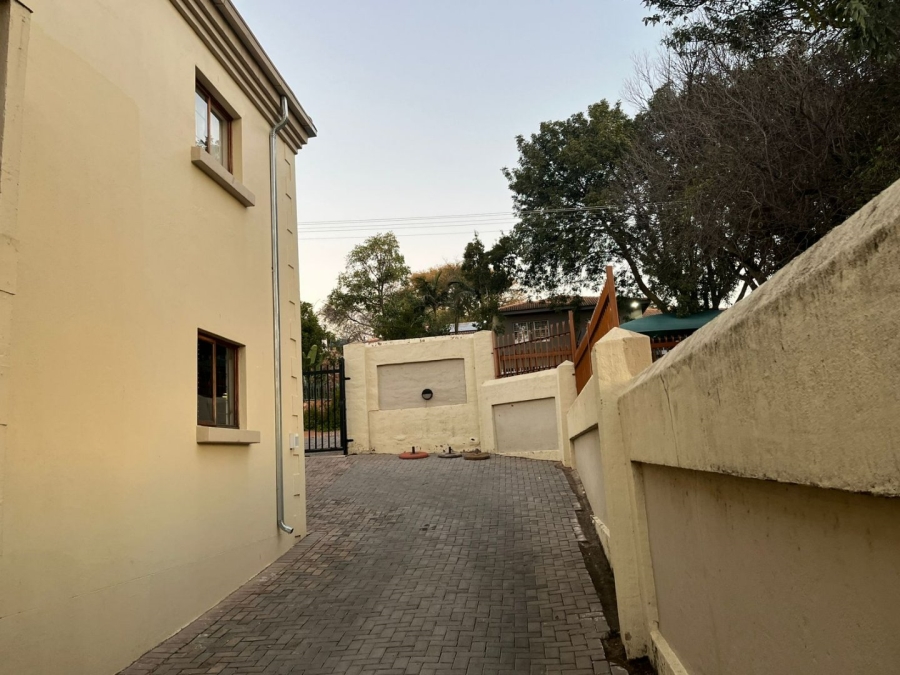 4 Bedroom Property for Sale in Meyerspark Gauteng