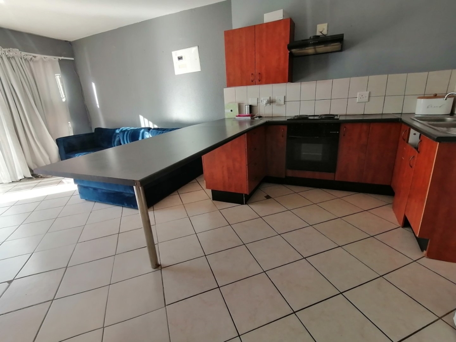 2 Bedroom Property for Sale in Willowbrook Gauteng