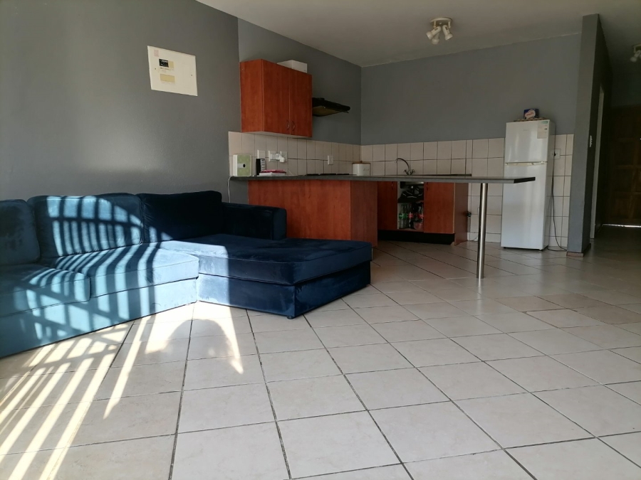 2 Bedroom Property for Sale in Willowbrook Gauteng