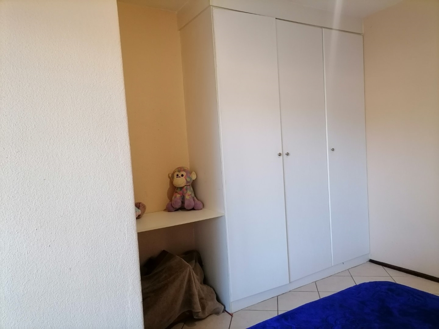 2 Bedroom Property for Sale in Willowbrook Gauteng