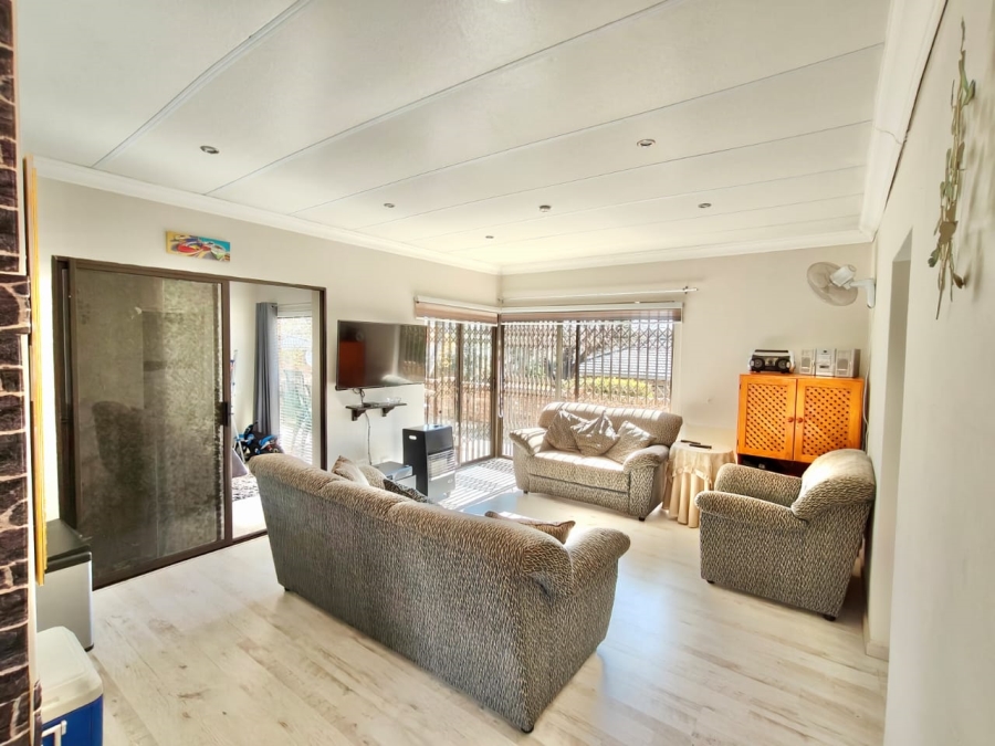 3 Bedroom Property for Sale in Vaal Marina Gauteng