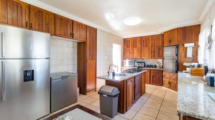 5 Bedroom Property for Sale in Van Riebeeck Park Gauteng