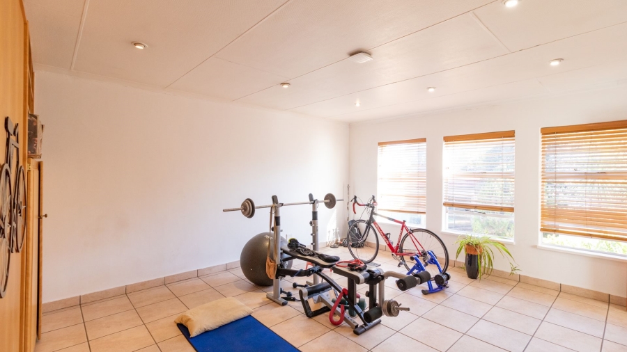 5 Bedroom Property for Sale in Van Riebeeck Park Gauteng