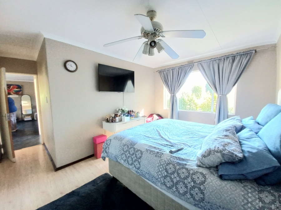 2 Bedroom Property for Sale in Eden Glen Gauteng