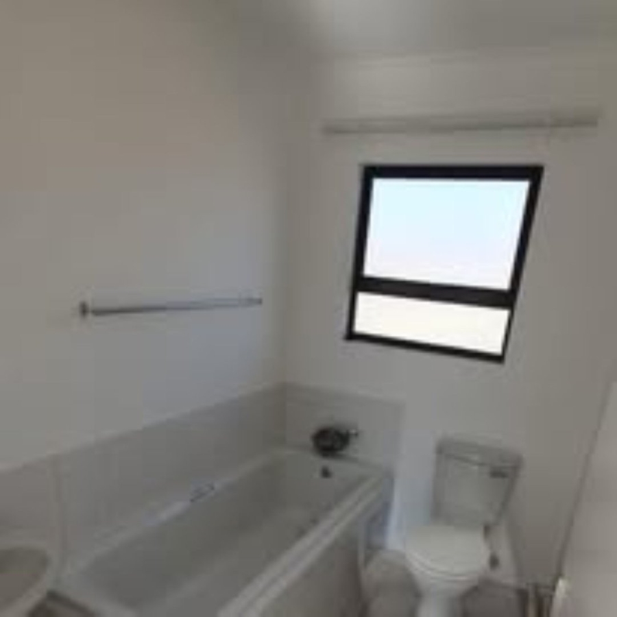 3 Bedroom Property for Sale in Crystal Park Gauteng