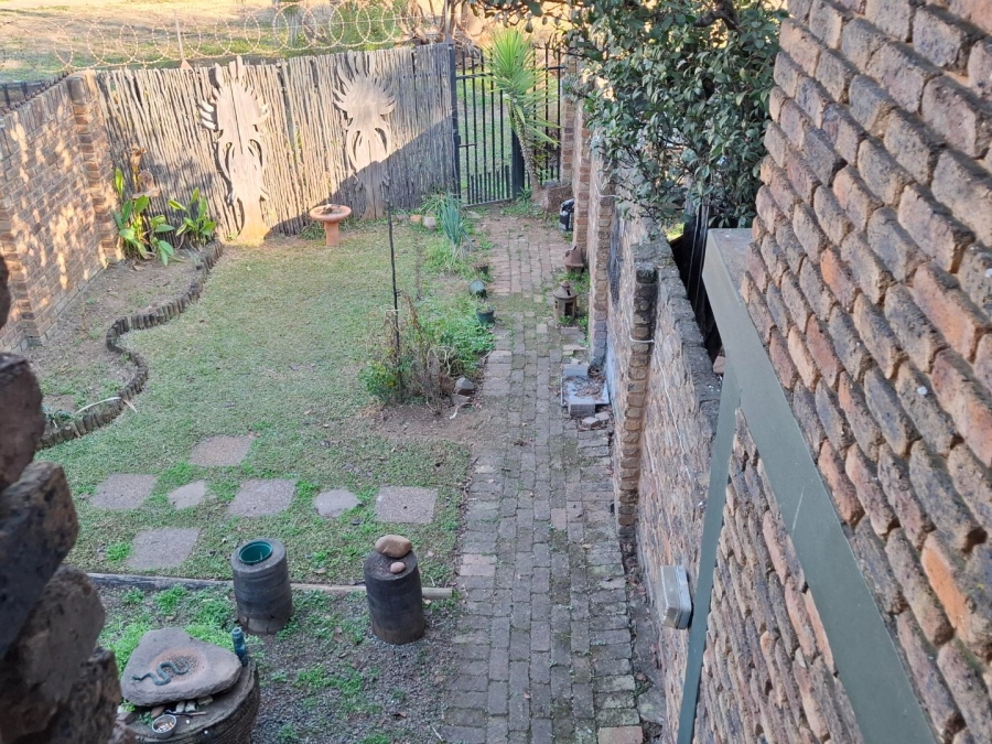 3 Bedroom Property for Sale in Kilner Park Gauteng