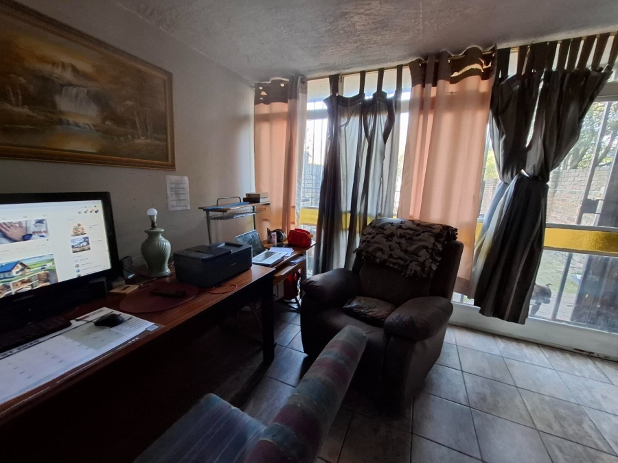 3 Bedroom Property for Sale in Kilner Park Gauteng