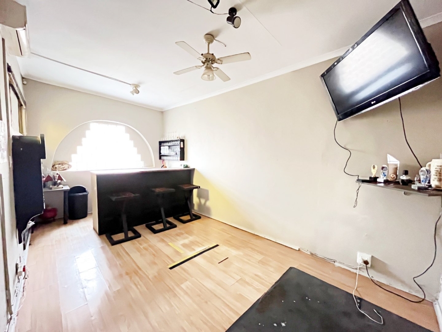3 Bedroom Property for Sale in Wierda Park Gauteng