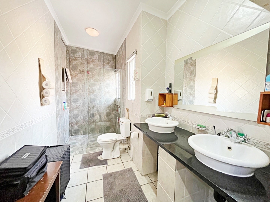 3 Bedroom Property for Sale in Wierda Park Gauteng