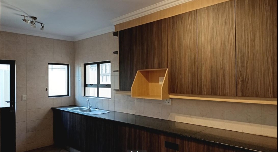 3 Bedroom Property for Sale in Glen Erasmia Gauteng
