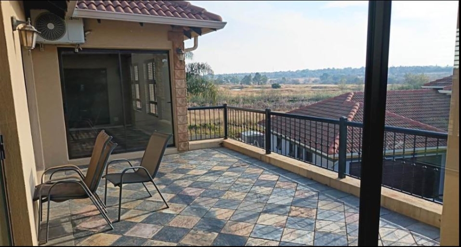 3 Bedroom Property for Sale in Glen Erasmia Gauteng