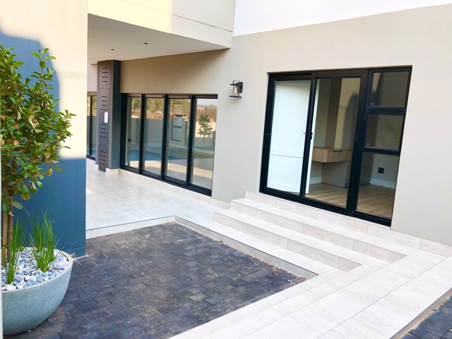 4 Bedroom Property for Sale in Fountainbrook Estate Gauteng