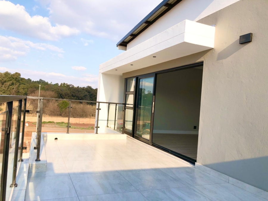 4 Bedroom Property for Sale in Fountainbrook Estate Gauteng