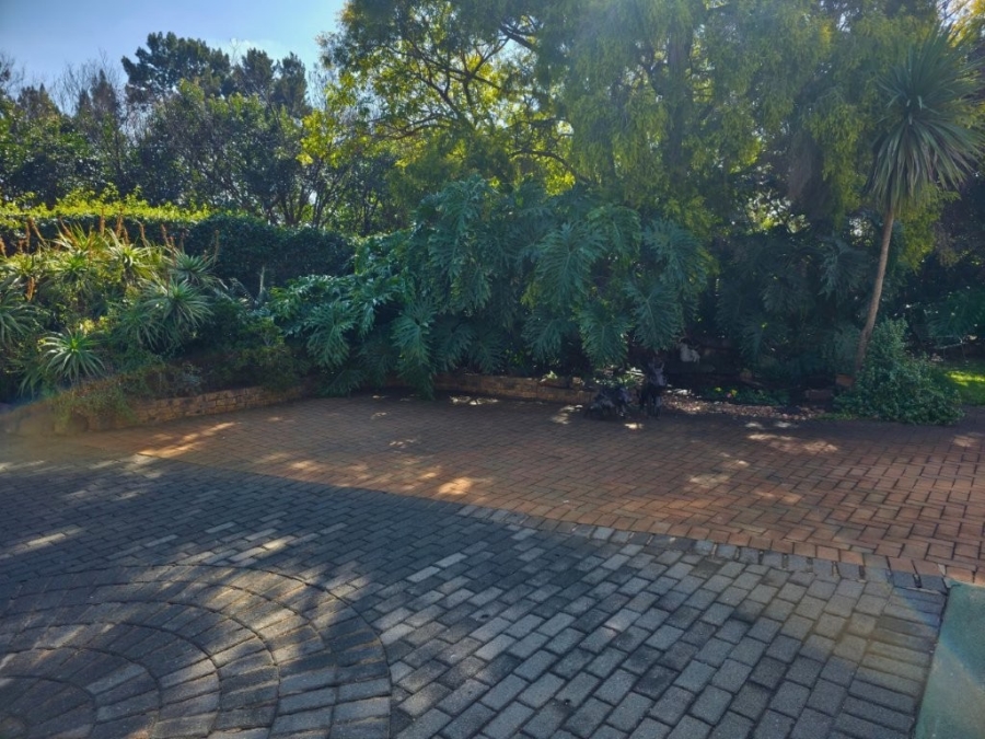 3 Bedroom Property for Sale in Birchleigh Gauteng