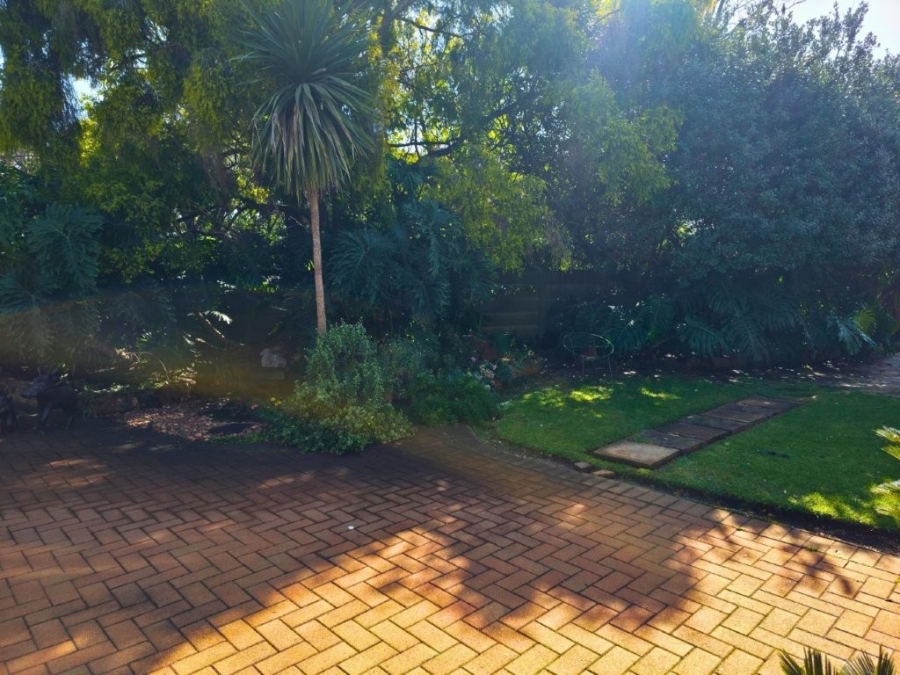 3 Bedroom Property for Sale in Birchleigh Gauteng
