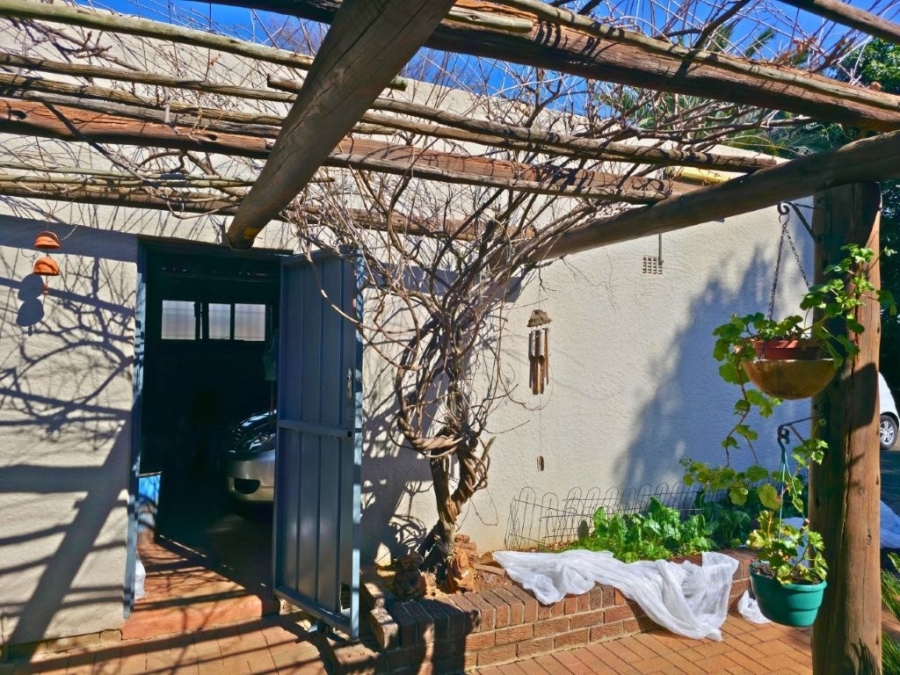 3 Bedroom Property for Sale in Birchleigh Gauteng