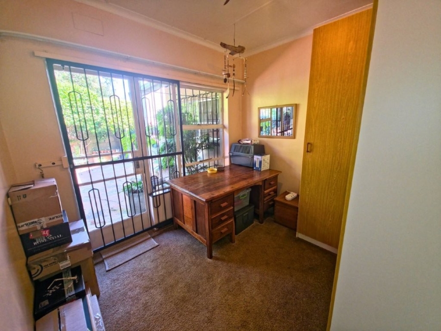 3 Bedroom Property for Sale in Birchleigh Gauteng