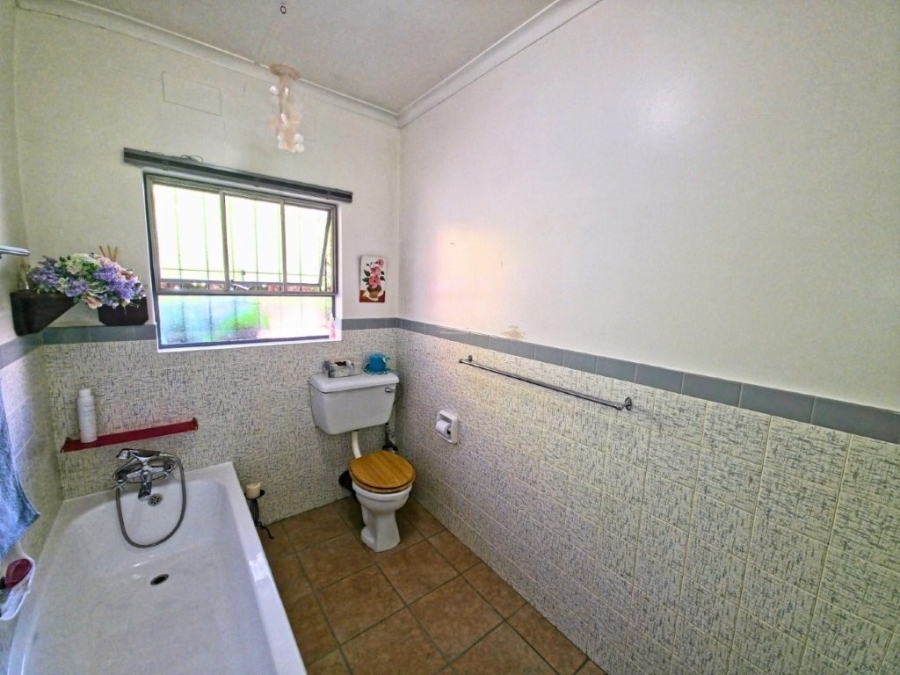 3 Bedroom Property for Sale in Birchleigh Gauteng