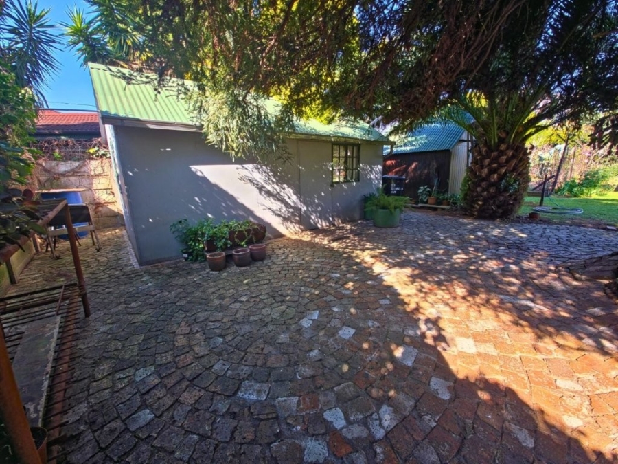 3 Bedroom Property for Sale in Birchleigh Gauteng