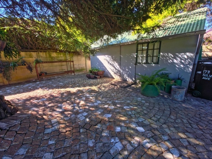 3 Bedroom Property for Sale in Birchleigh Gauteng
