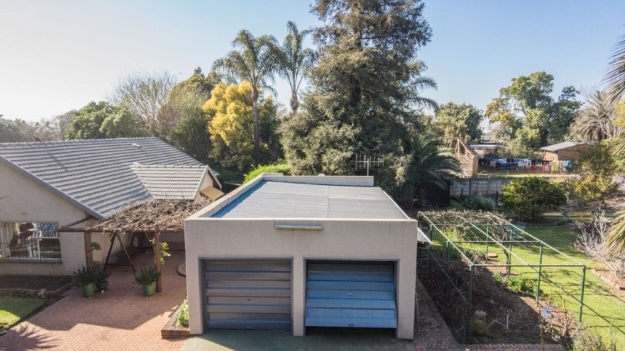 3 Bedroom Property for Sale in Birchleigh Gauteng