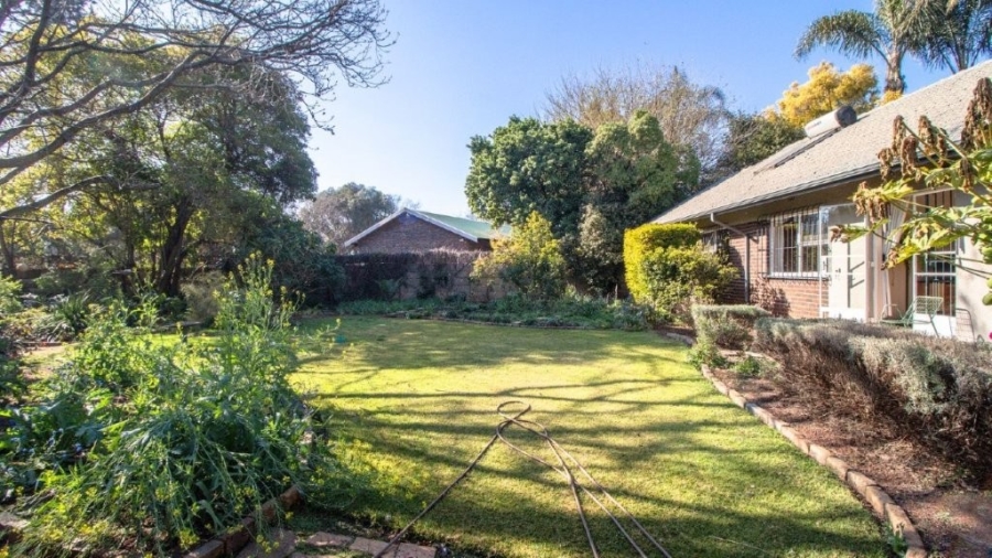3 Bedroom Property for Sale in Birchleigh Gauteng