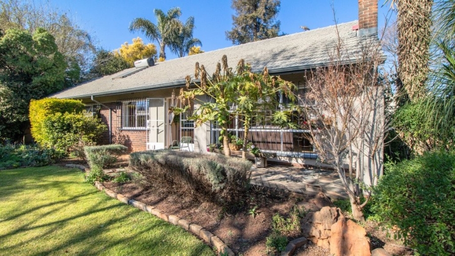 3 Bedroom Property for Sale in Birchleigh Gauteng