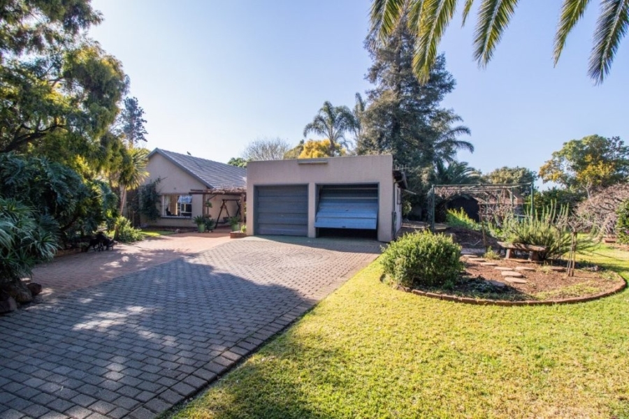 3 Bedroom Property for Sale in Birchleigh Gauteng