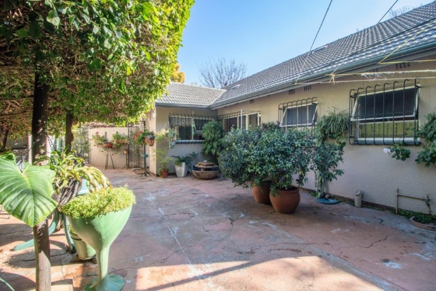 3 Bedroom Property for Sale in Birchleigh Gauteng