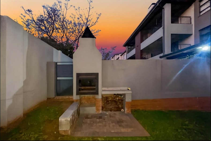 3 Bedroom Property for Sale in Carlswald Gauteng