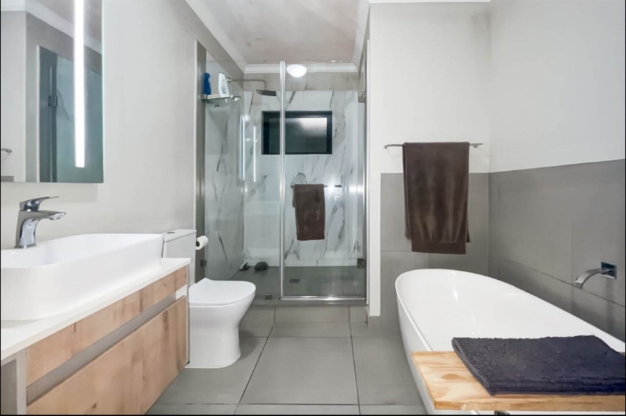 3 Bedroom Property for Sale in Carlswald Gauteng