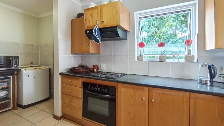 To Let 3 Bedroom Property for Rent in Silver Lakes Golf Estate Gauteng