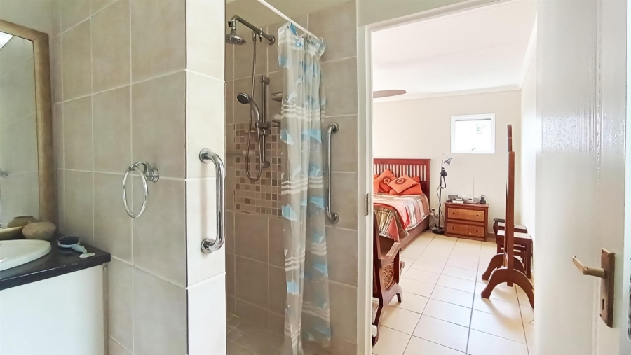 To Let 3 Bedroom Property for Rent in Silver Lakes Golf Estate Gauteng
