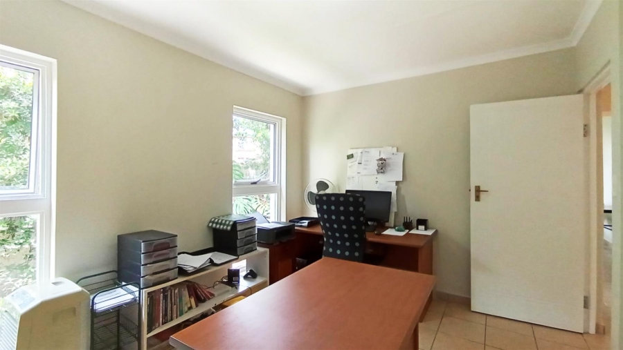 To Let 3 Bedroom Property for Rent in Silver Lakes Golf Estate Gauteng