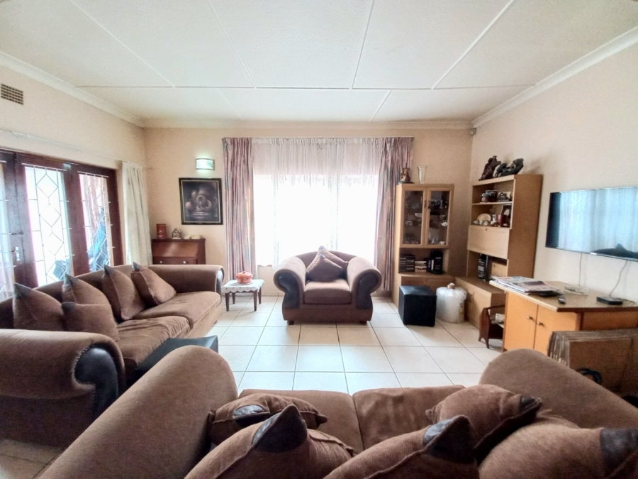 3 Bedroom Property for Sale in Symhurst Gauteng
