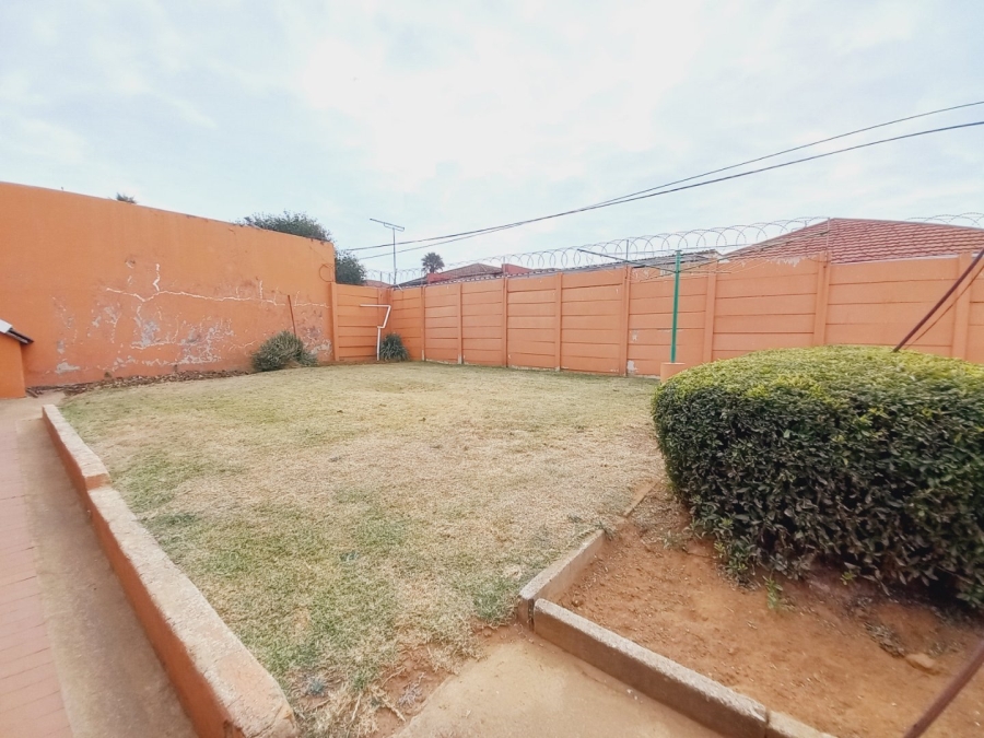 3 Bedroom Property for Sale in Symhurst Gauteng