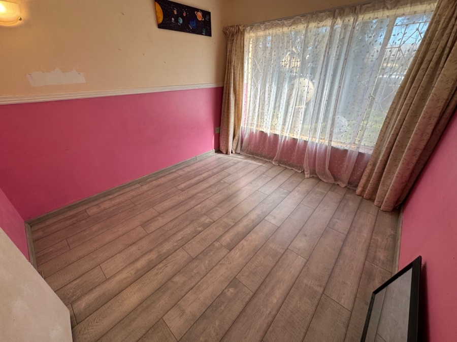 4 Bedroom Property for Sale in Birchleigh Gauteng
