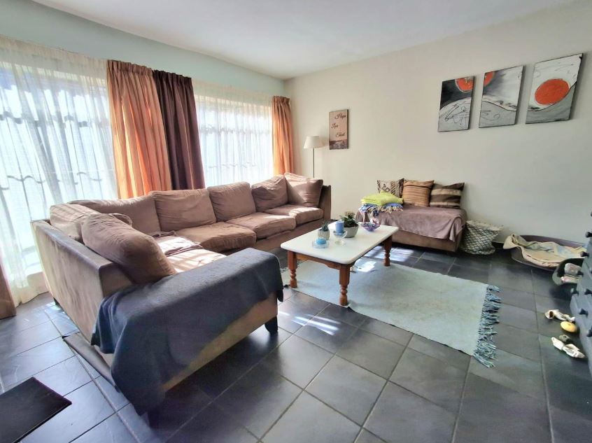 2 Bedroom Property for Sale in Marlands Gauteng