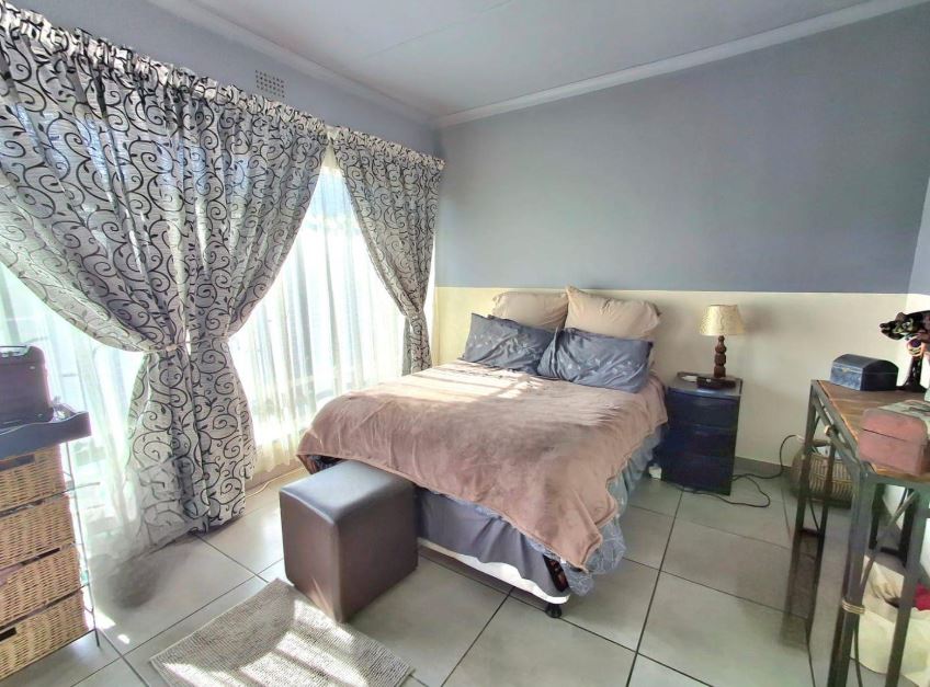 2 Bedroom Property for Sale in Marlands Gauteng