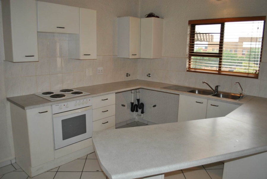 To Let 1 Bedroom Property for Rent in Paulshof Gauteng