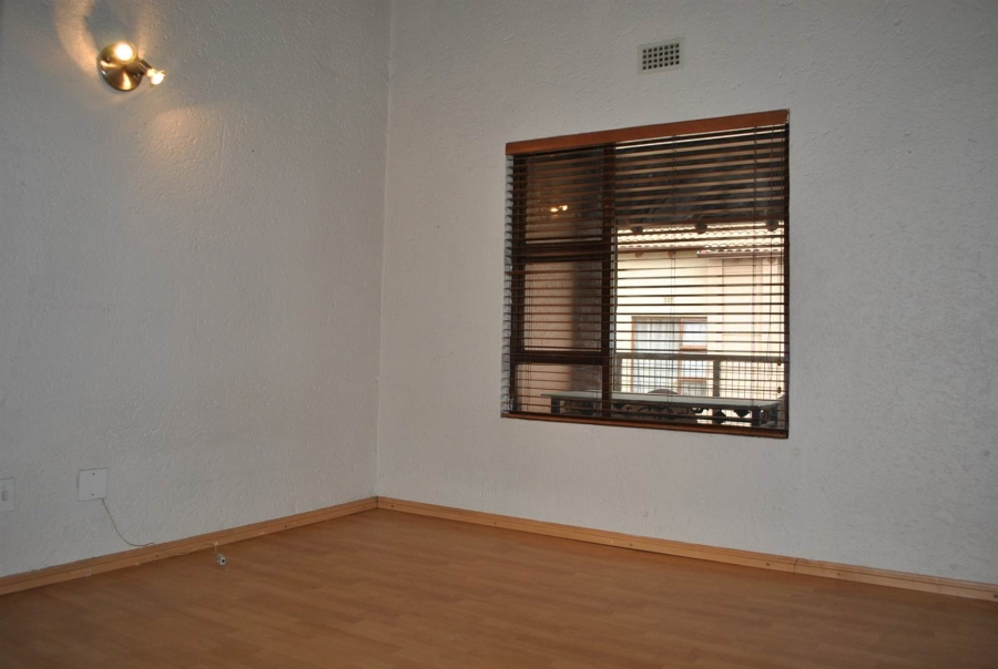 To Let 1 Bedroom Property for Rent in Paulshof Gauteng
