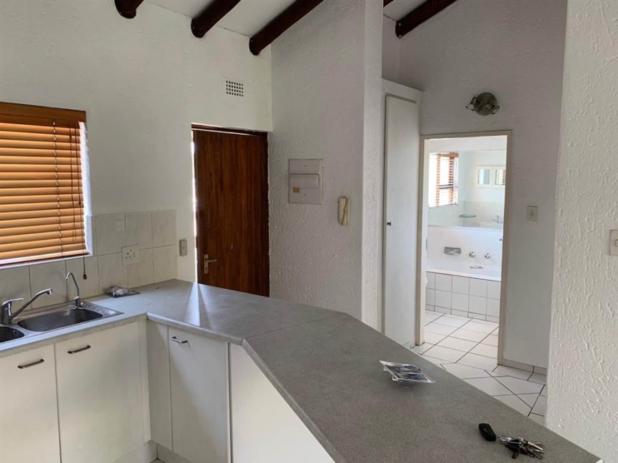 To Let 1 Bedroom Property for Rent in Paulshof Gauteng