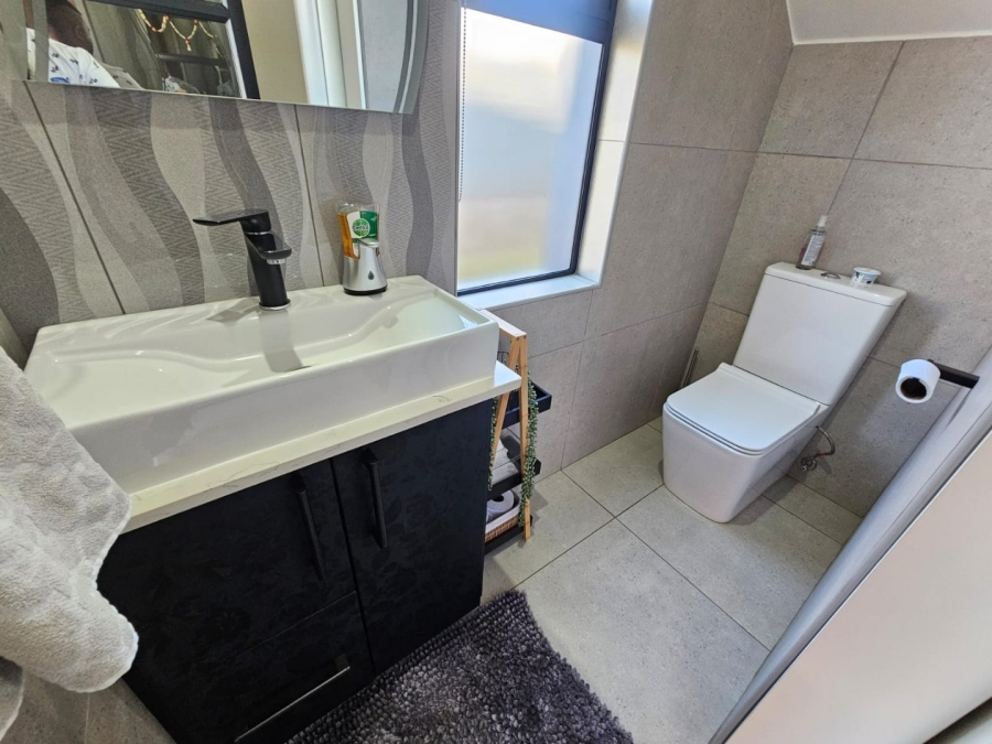 3 Bedroom Property for Sale in Raslouw Gauteng