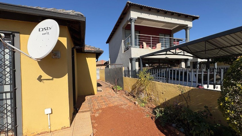 3 Bedroom Property for Sale in The Orchards Gauteng