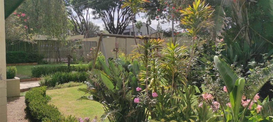 2 Bedroom Property for Sale in Highlands North Gauteng