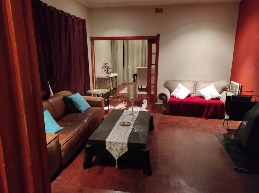 2 Bedroom Property for Sale in Highlands North Gauteng