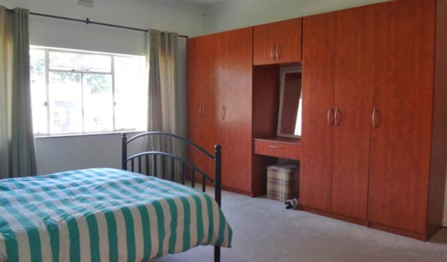 2 Bedroom Property for Sale in Highlands North Gauteng