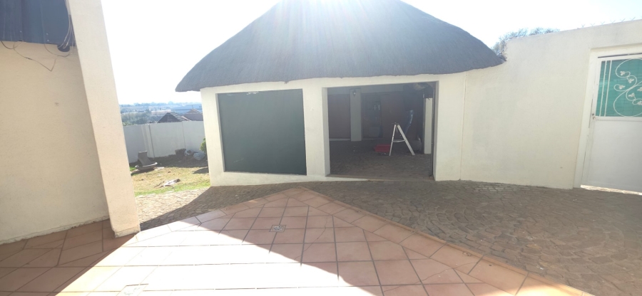 3 Bedroom Property for Sale in Elandshaven Gauteng