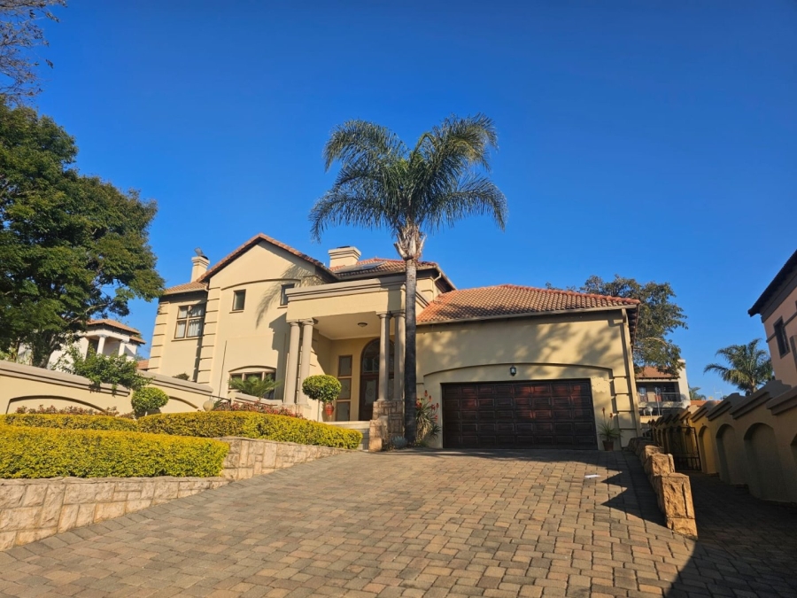 5 Bedroom Property for Sale in Moreleta Park Gauteng