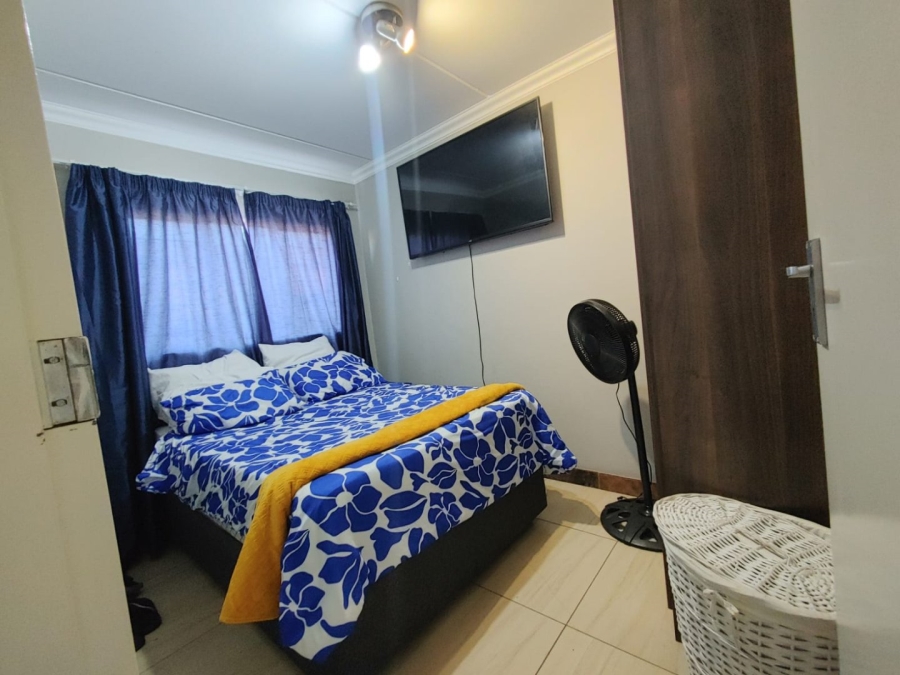 2 Bedroom Property for Sale in Andeon Gauteng
